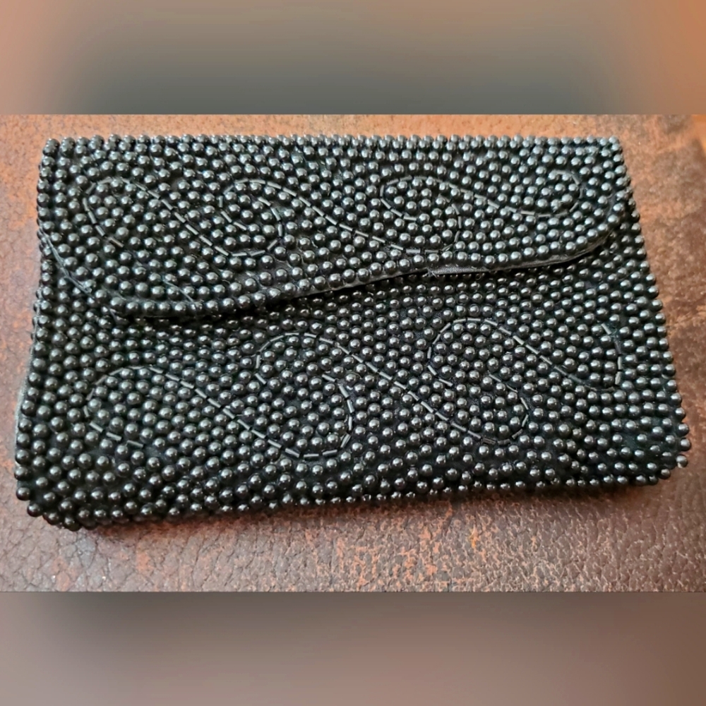 Elegant VTG Beaded Clutch, LINED, JAPAN Never used! In Orig. Box. Black OR Cream